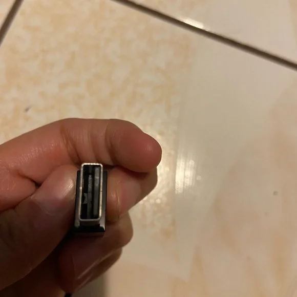 Xbox controller for sale - Picture 3 of 10